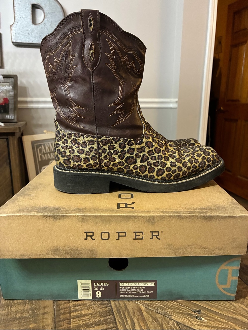 Roper Glitter Leopard Print Western Pull-On Boots in Dark Brown & Tan